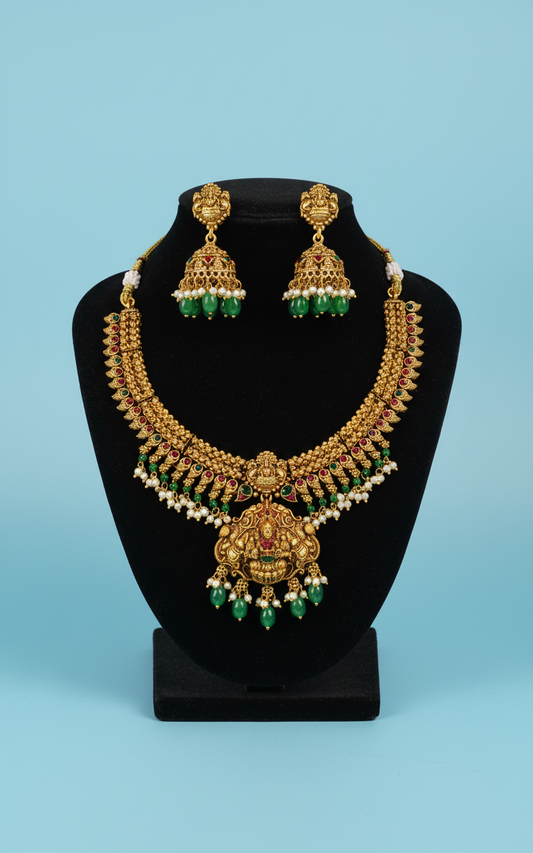 Golden Liya Temple Jewelry Set