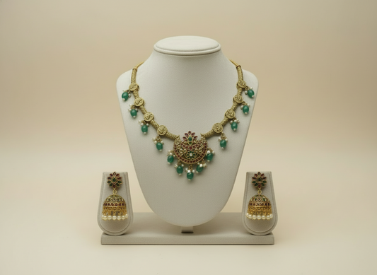 Green Pari Necklace Set