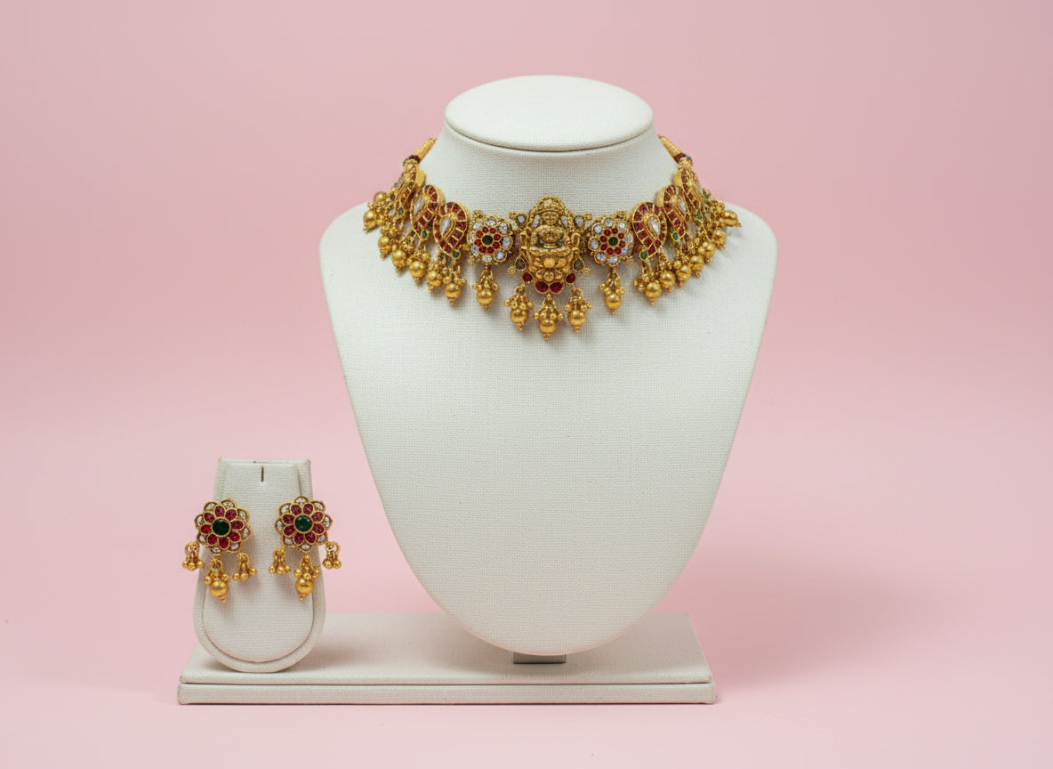 Golden Vaanya Choker set