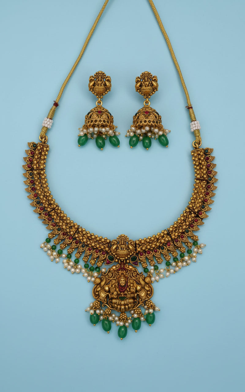 Golden Liya Temple Jewelry Set