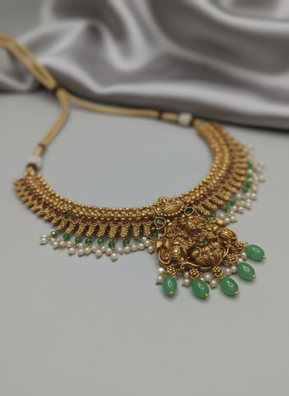 Golden Liya Temple Jewelry Set