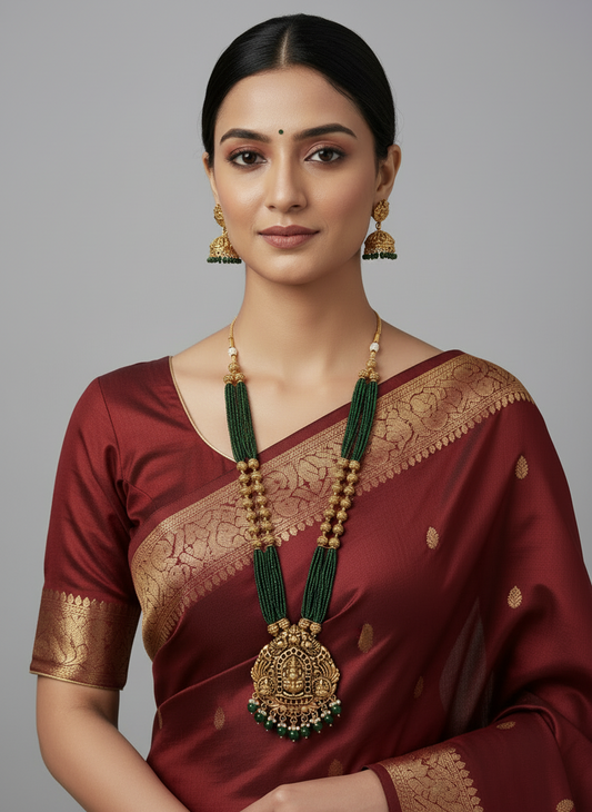 Green Ria Temple Jewelry Set