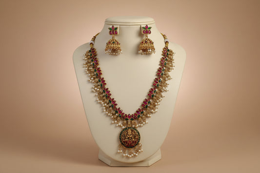 Multicolor Isha Lotus Necklace Set