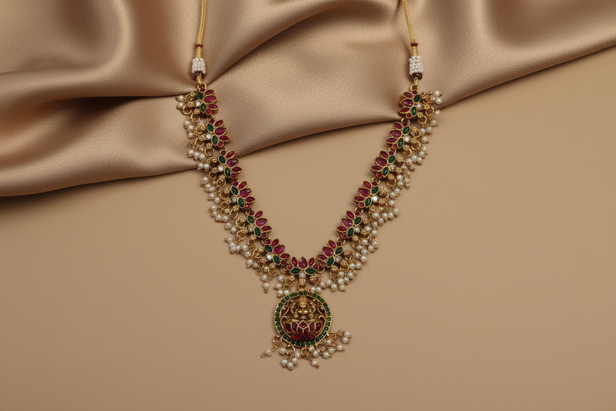 Multicolor Isha Lotus Necklace Set
