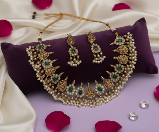 Green Adhya Necklace Set