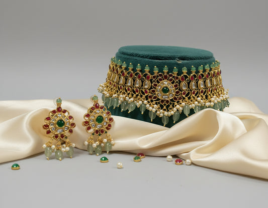 Multicolor Aparna Choker Set