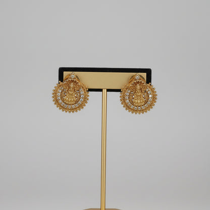 White Adhira Pearl Hasli Set