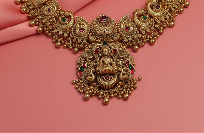 Golden Meera necklace Set