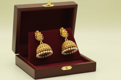 antique gold bridal combo set with layered necklace, waist belt, jhumkas & maang tikka featuring mint-green bead drops