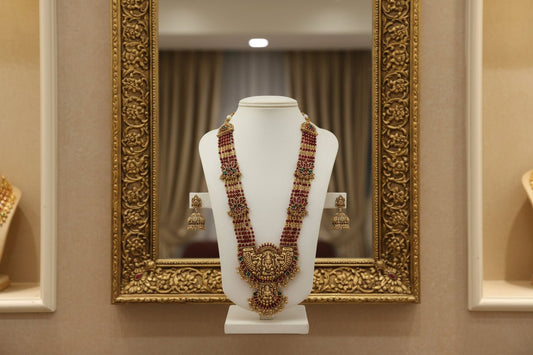 Maroon Tiya Beads Temple Necklace Set