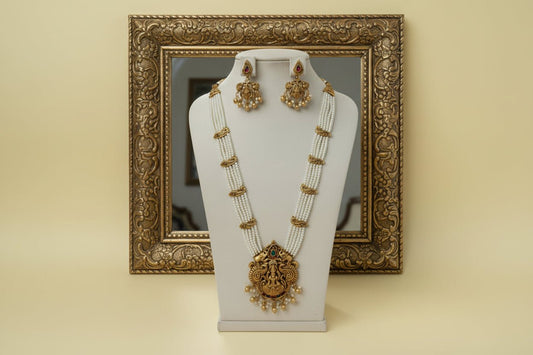 White Shivaya Beads Temple Necklace Set